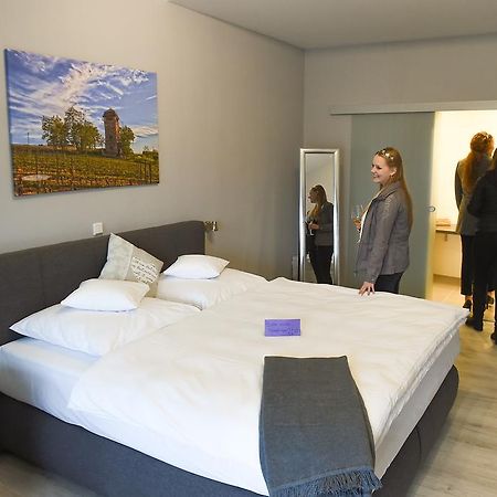 Boardinghouse Alte Bank Hotel Wollstein Екстериор снимка